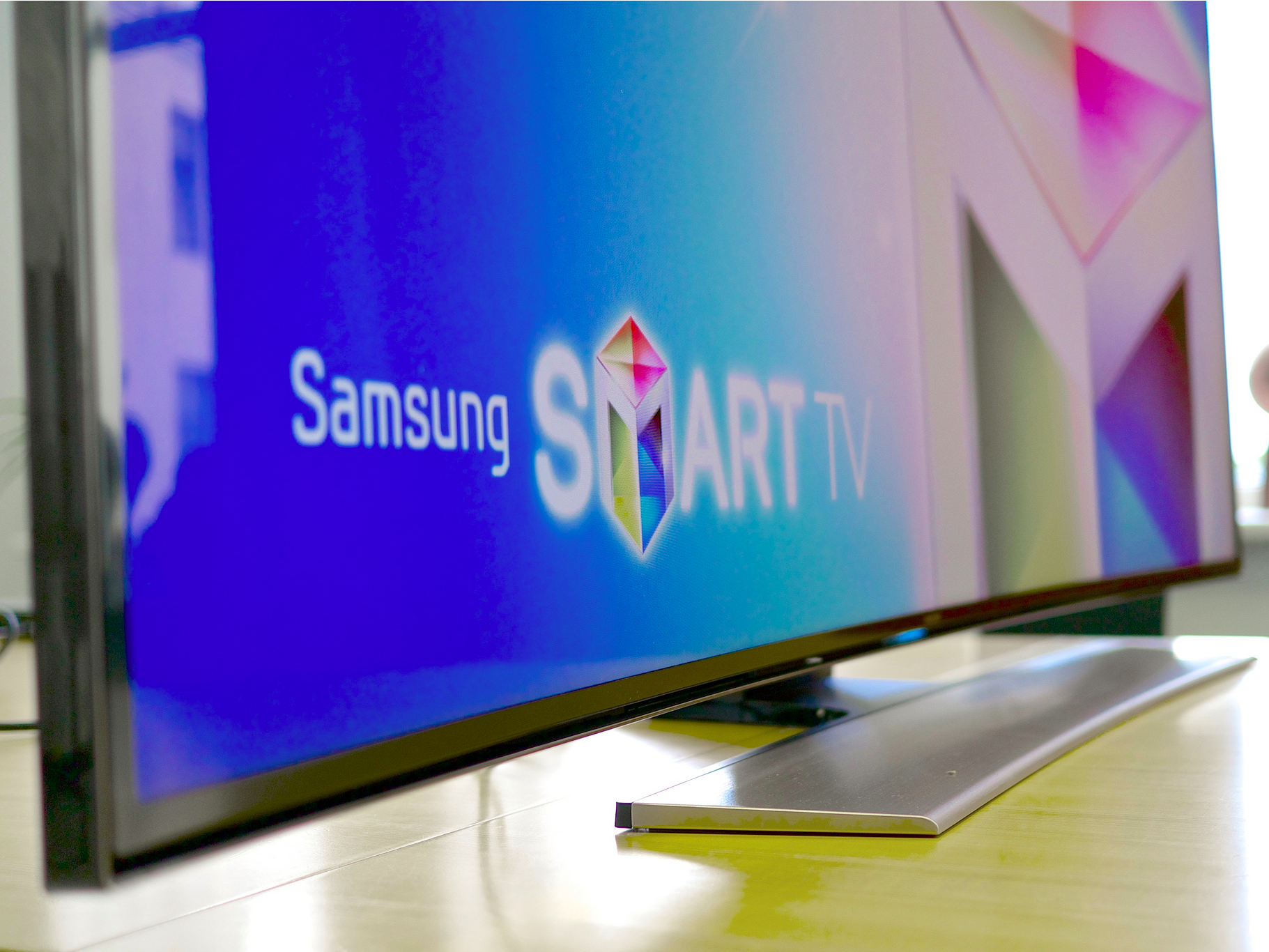 CIA hack người dùng Samsung thông qua Smart TV vctel